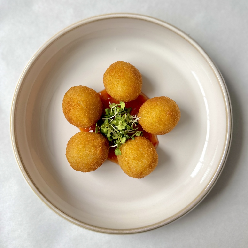 Spinach and Mozzarella Arancini (5 Pieces) - 12 pack